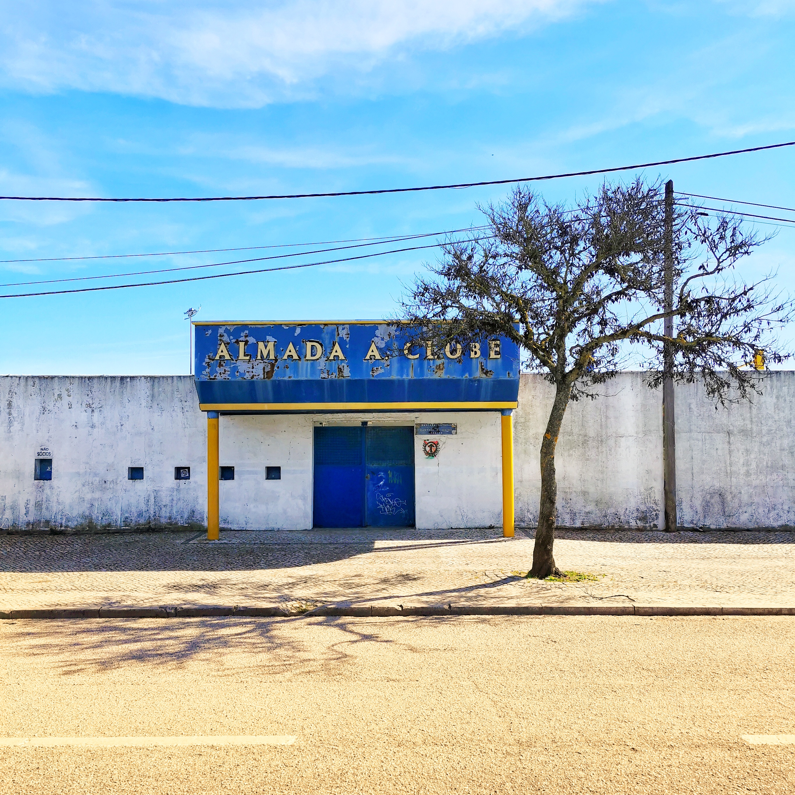 An abandoned bus stop in the urban district of Almada in Lisbon